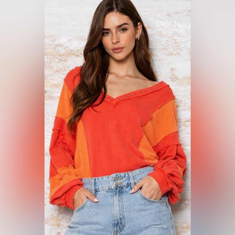 POL Orange‎ Colorblock Studded Knit Boho Top Open Back Balloon Sleeves